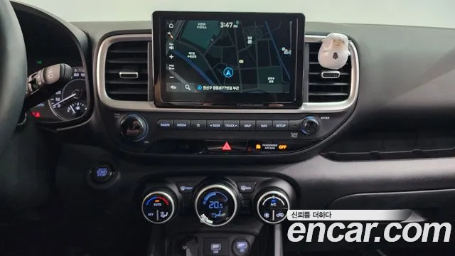 Hyundai Venue 2021 thumb 12