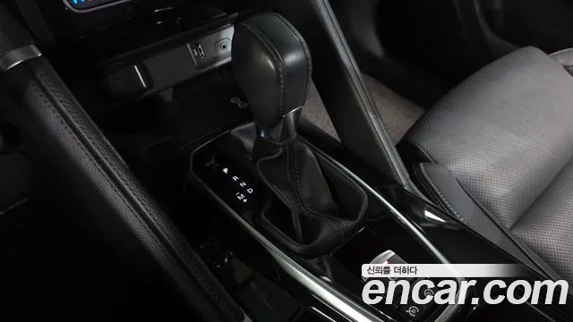 Renault-KoreaSamsung Koleos 2020 thumb 9