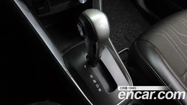 ChevroletGMDaewoo Tracker 2017 thumb 9