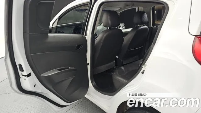 ChevroletGMDaewoo Spark 2014 thumb 12