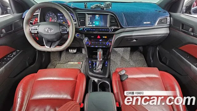 Hyundai Avante 2017 thumb 7