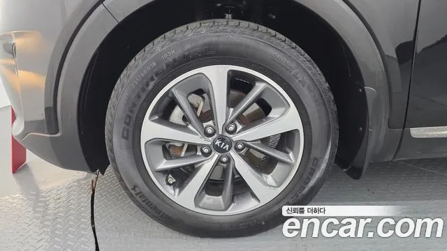 Kia Sorento 2018 thumb 5