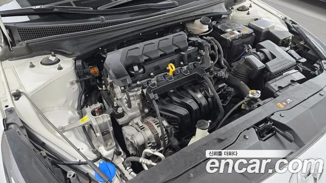 Hyundai Avante 2022 thumb 6