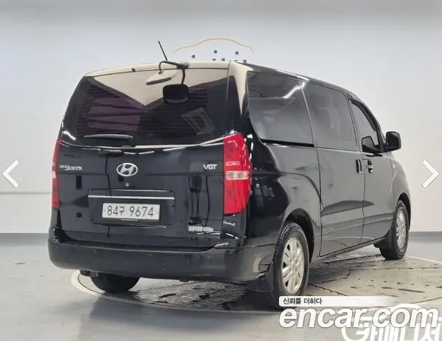 Hyundai Starex 2015 thumb 3