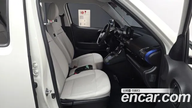 Hyundai Casper 2023 thumb 11