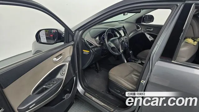 Hyundai Santa Fe 2015 thumb 11