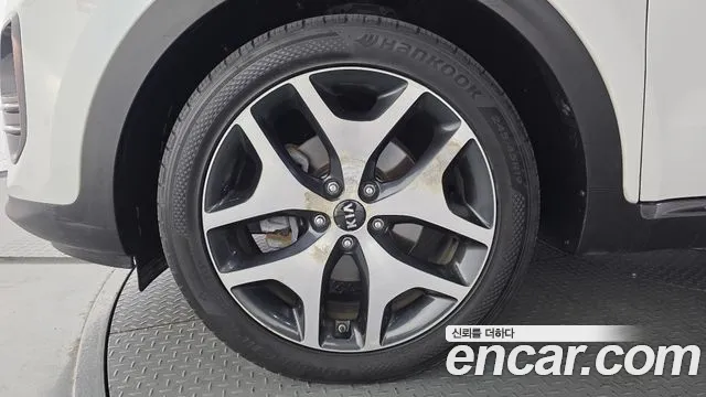 Kia Sportage 2017 thumb 5