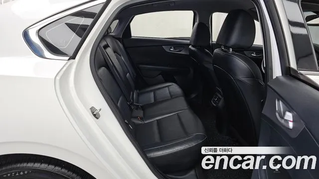 Kia K3 2018 thumb 12