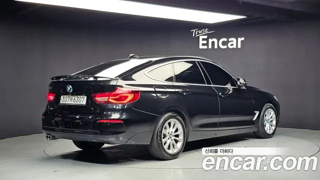 BMW Gran Turismo 2020 thumb 2