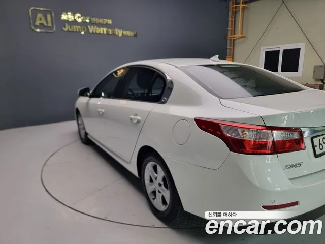 Renault-KoreaSamsung SM5 2012 thumb 4