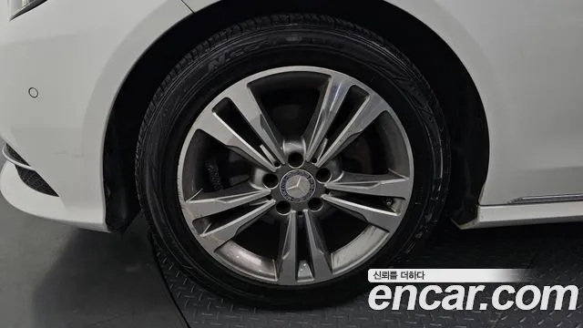 Mercedes-Benz E-Класс 2014 thumb 4
