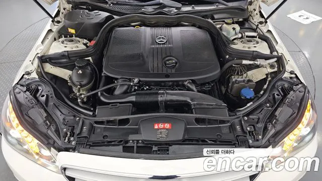 Mercedes-Benz E-Класс 2014 thumb 5