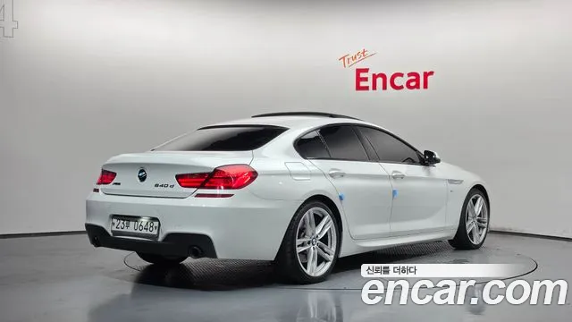 BMW 6-Series 2015 thumb 2