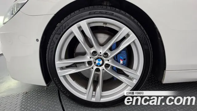 BMW 6-Series 2015 thumb 5