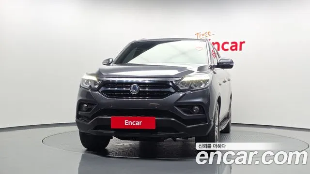 KG_Mobility_Ssangyong Rexton 2018 thumb 3