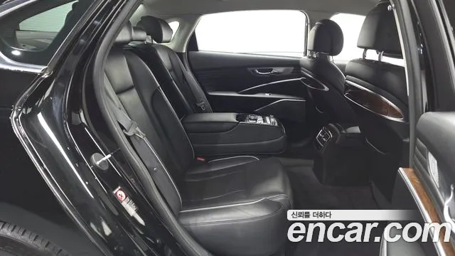 Kia K9 2018 thumb 12