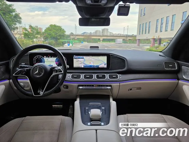 Mercedes-Benz GLS 2023 thumb 4