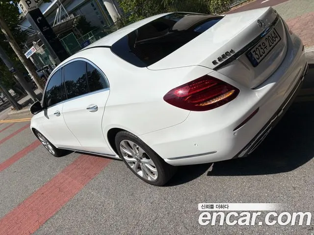 Mercedes-Benz E-Класс 2017 thumb 6
