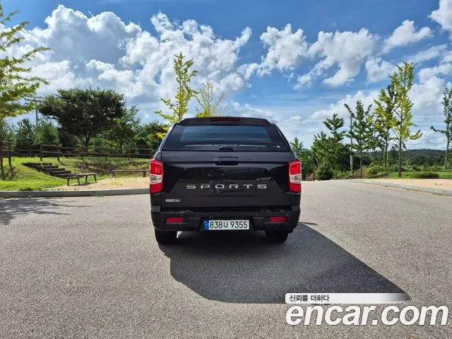 KG_Mobility_Ssangyong Rexton 2022 thumb 4