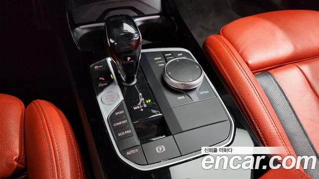 BMW 1-Series 2021 thumb 9