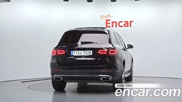 Mercedes-Benz GLC 2022 thumb 4