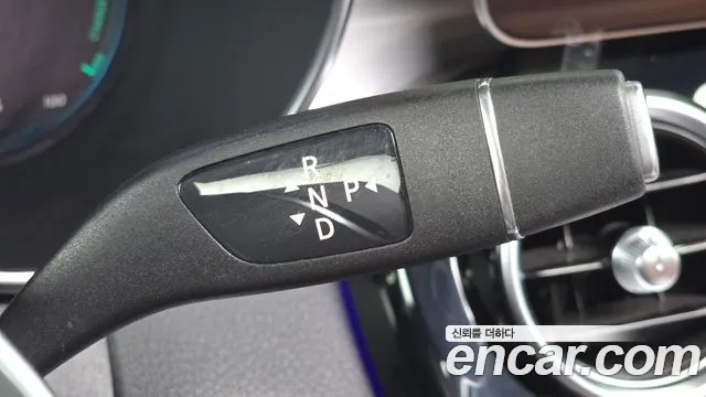 Mercedes-Benz GLC 2022 thumb 9