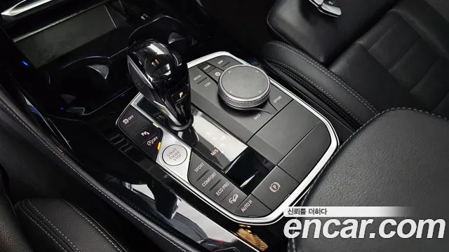 BMW X4 2022 thumb 9