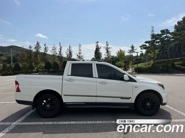 KG_Mobility_Ssangyong KORANDO 2016 thumb 7