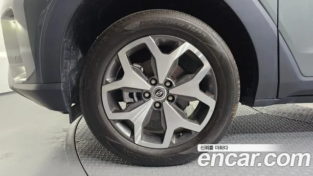 KG_Mobility_Ssangyong Torres 2023 thumb 5