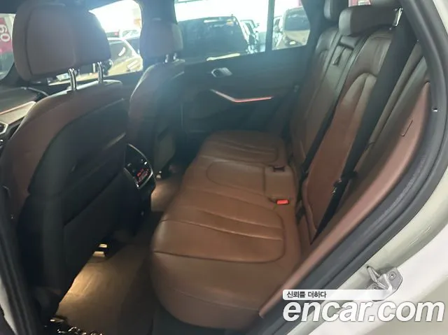 BMW X5 2020 thumb 9