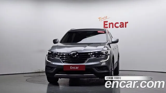 Renault-KoreaSamsung Koleos 2016 thumb 2