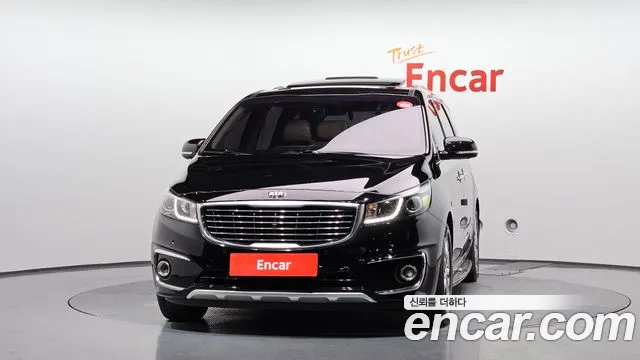 Kia Carnival 2017 thumb 3