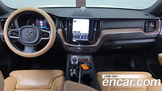 Volvo XC60 2024 thumb 6