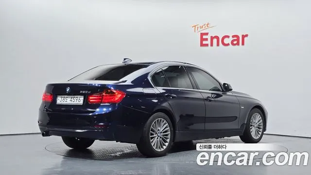 BMW 3-Series 2014 thumb 2