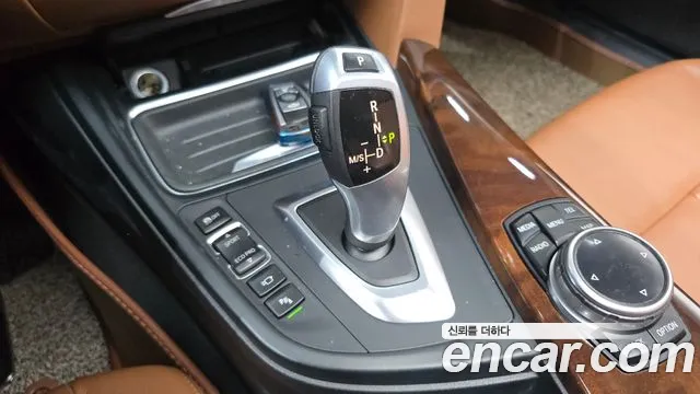 BMW 3-Series 2014 thumb 9