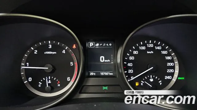 Hyundai Santa Fe 2016 thumb 8