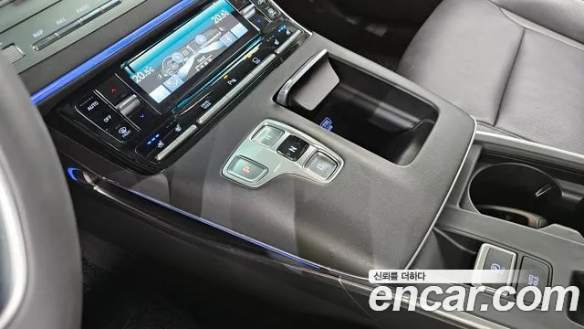 Hyundai Grandeur 2022 thumb 8