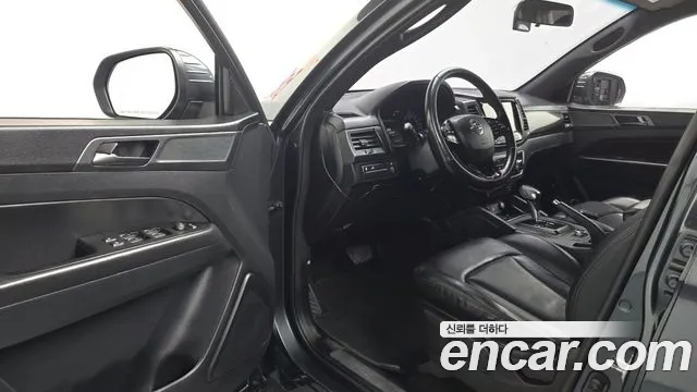 KG_Mobility_Ssangyong Rexton 2021 thumb 10
