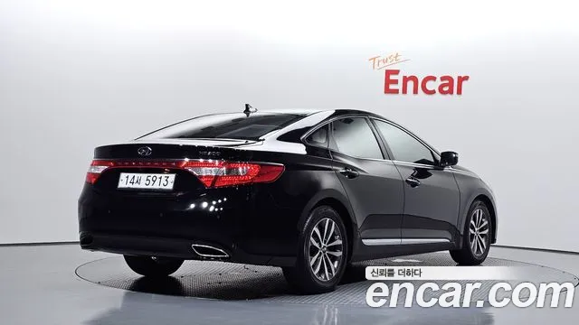 Hyundai Grandeur 2011 thumb 2