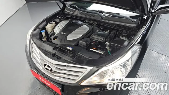 Hyundai Grandeur 2011 thumb 6