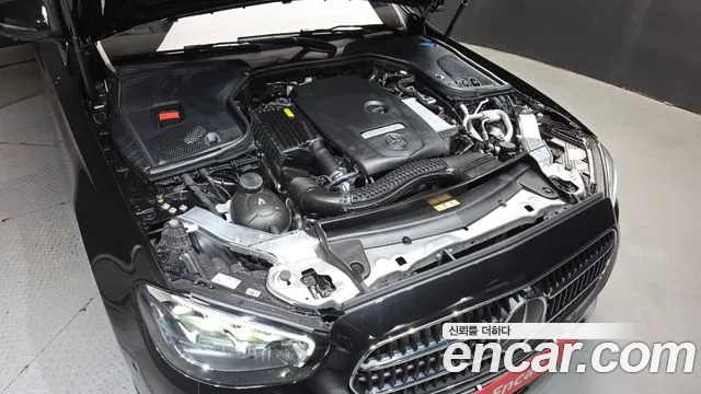 Mercedes-Benz E-Класс 2023 thumb 6