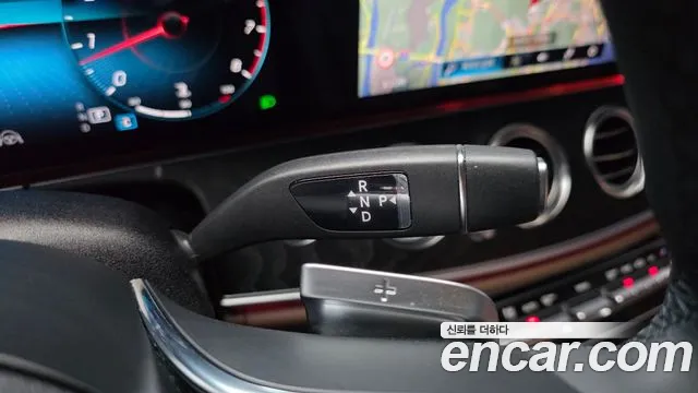 Mercedes-Benz E-Класс 2023 thumb 9