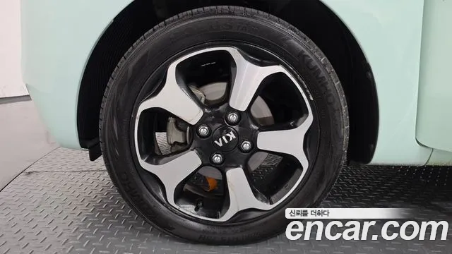 Kia Ray 2012 thumb 5