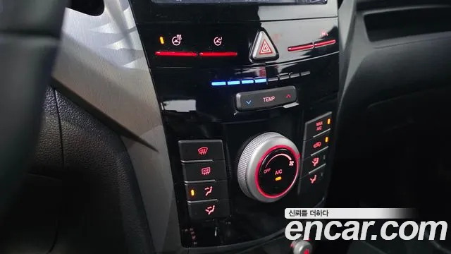 KG_Mobility_Ssangyong TIBOLI 2018 thumb 11