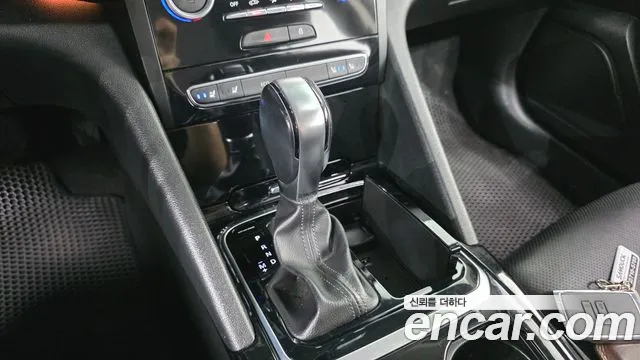 Renault-KoreaSamsung Megane 2016 thumb 9