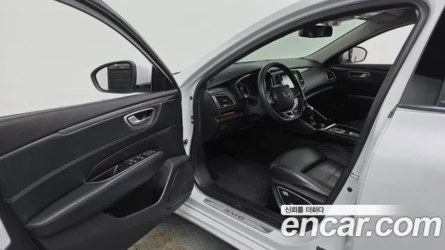 Renault-KoreaSamsung Megane 2016 thumb 10