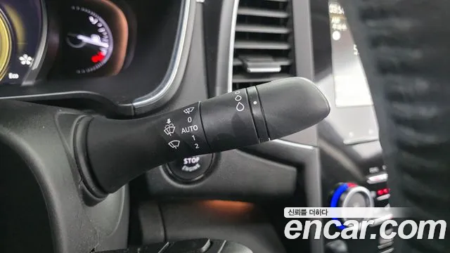 Renault-KoreaSamsung Megane 2016 thumb 11