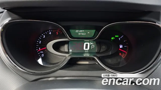 Renault-KoreaSamsung Captur 2016 thumb 8