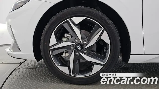 Hyundai Avante 2023 thumb 5