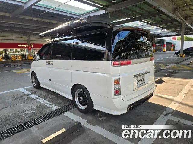 Nissan Elgrand 2004 thumb 4